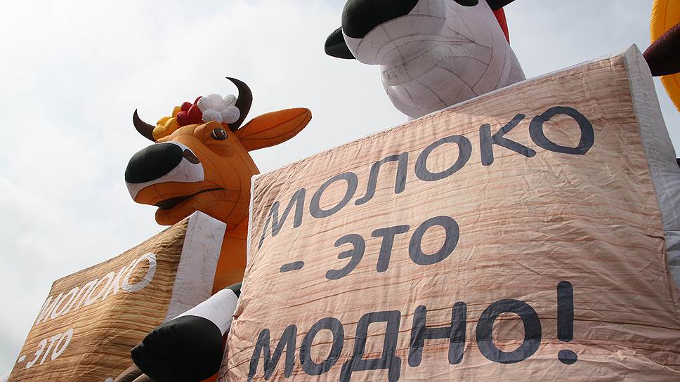 Каким образом чиновники хотели решить регулярные конфликты вокруг поставок молока из Белоруссии в Россию