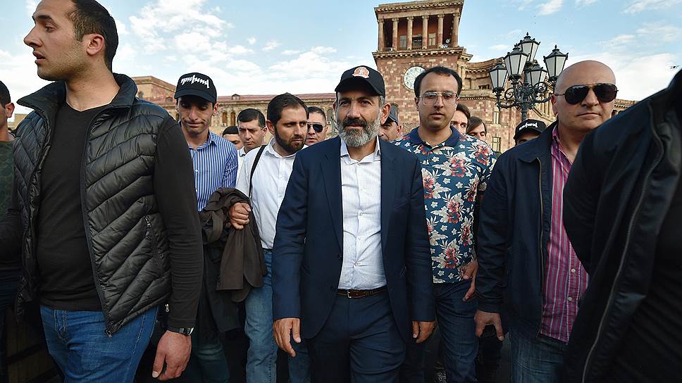 Как началось заседание в парламенте Армении