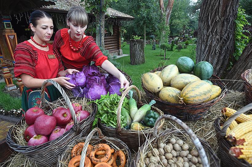 В парке «Лога» все стараются делать в русском стиле