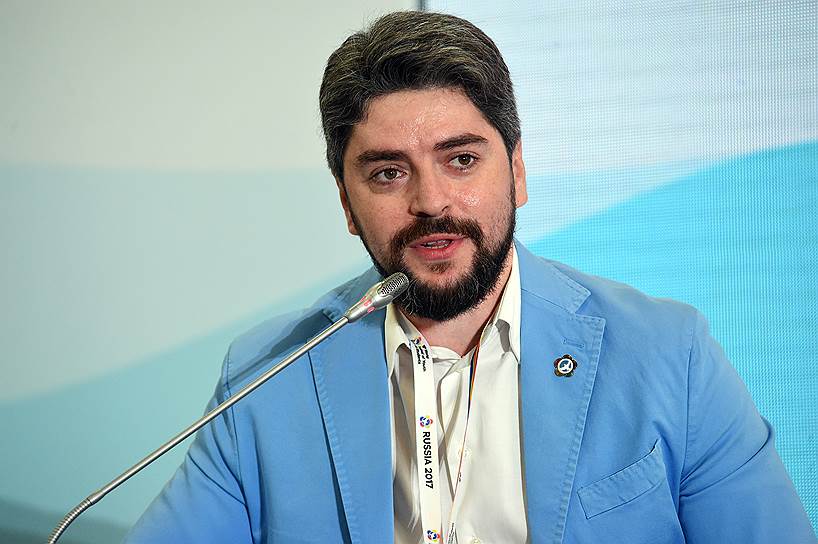 Кандидат на выборах мэра Москвы, член президиума центрального совета политической партии «Справедливая Россия» Илья Свиридов 
