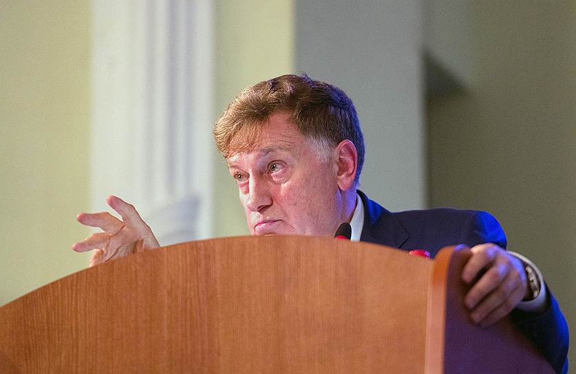 Председатель заксобрания Санкт-Петербурга Вячеслав Макаров
