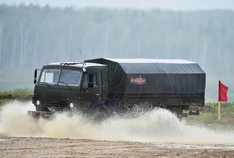 Демонстрационная программа, военное шоу «Вежливые люди»