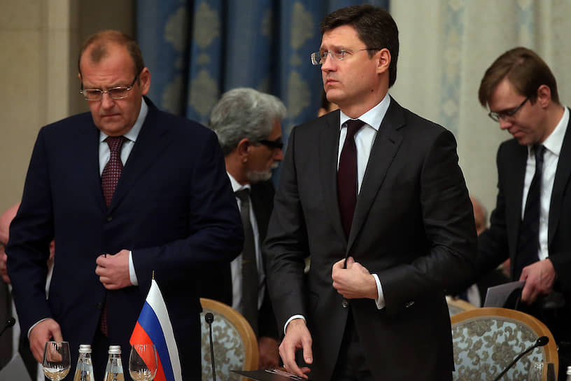Глава Российского энергетического агентства Анатолий Тихонов и министр энергетики РФ Александр Новак (слева направо)
