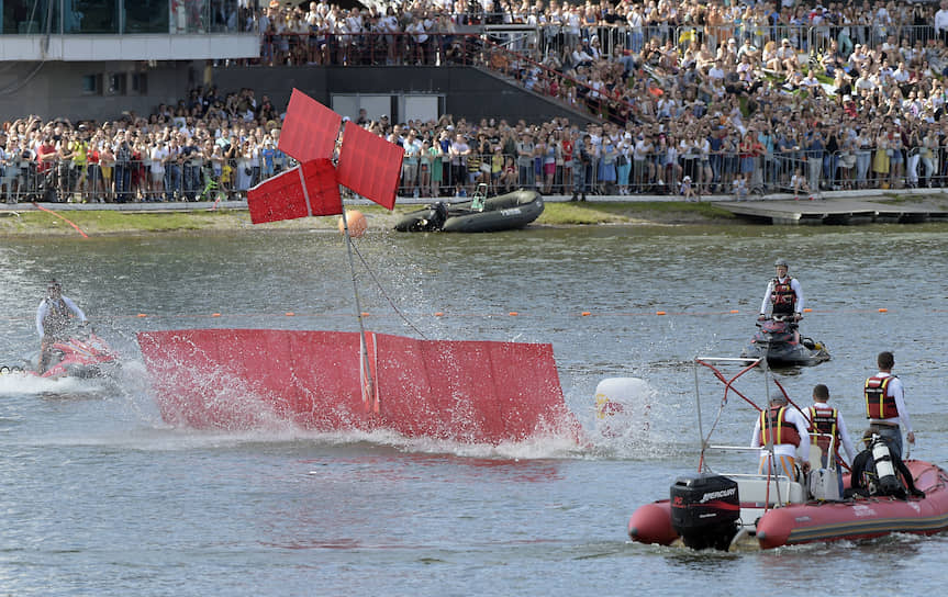 Red Bull Flugtag проводится в России раз в два года, в предпоследний раз чемпионат проходил 13 августа 2017 года