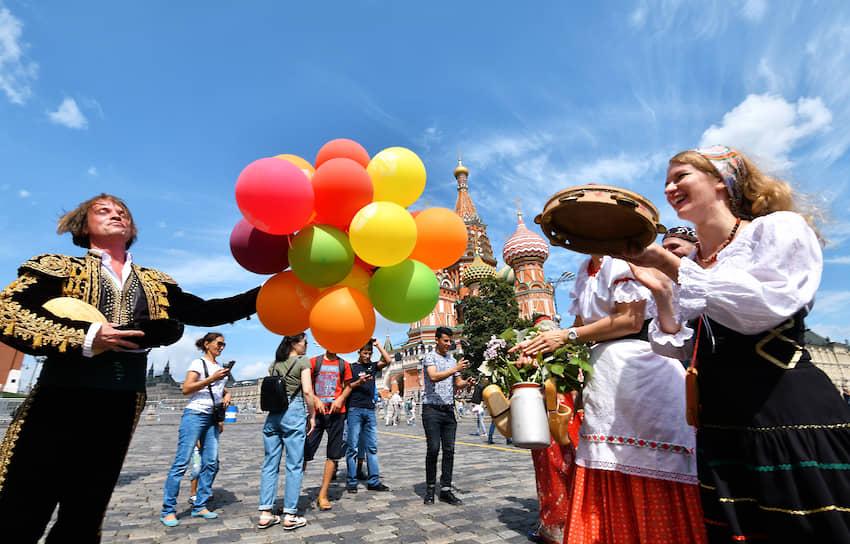 Из-за забега движение на ряде улиц в центре Москвы было ограничено