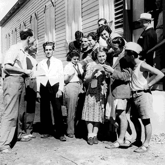 Еврейские беженцы в доминиканском городе Сосуа, 1941 год