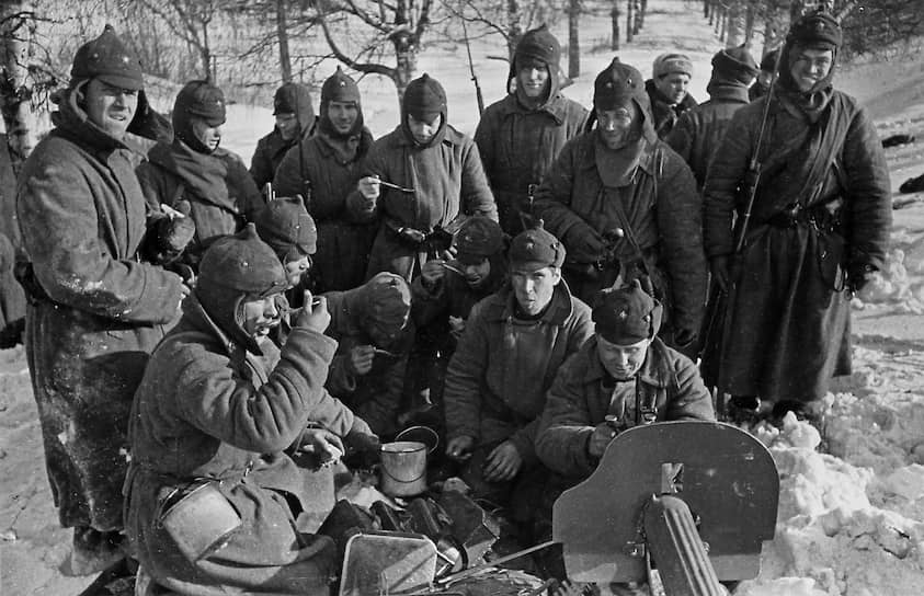 Бойцы передовой линии фронта, 1940 год