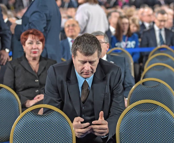 Министр юстиции России Александр Коновалов перед началом выступления Владимира Путина