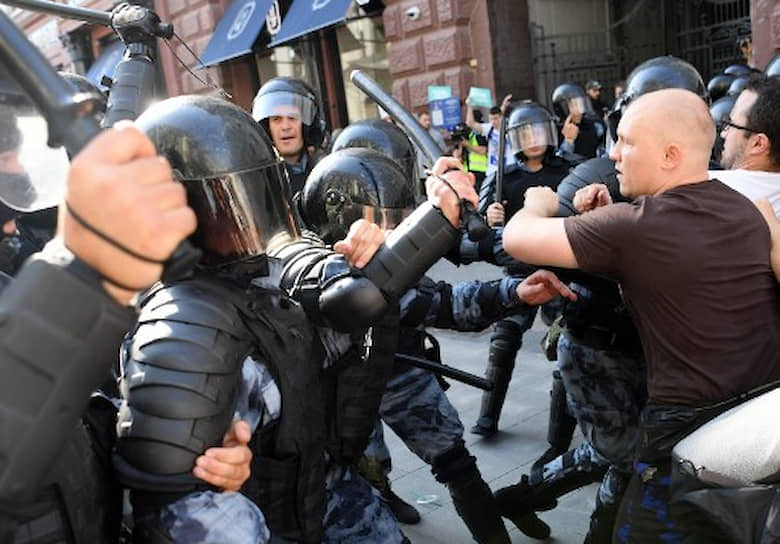 27 июля 2019 года. Несогласованная акция протеста в Москве из-за недопуска независимых кандидатов на выборы депутатов Мосгордумы