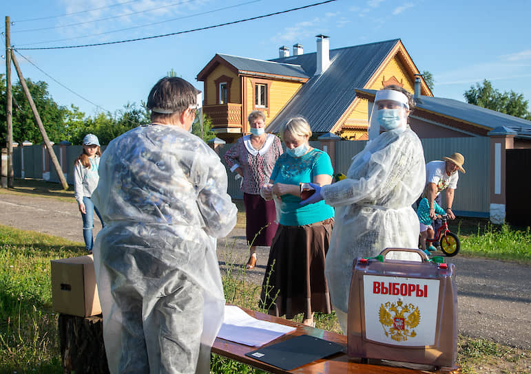 Владимирская область. Передвижной избирательный участок в деревне Турово