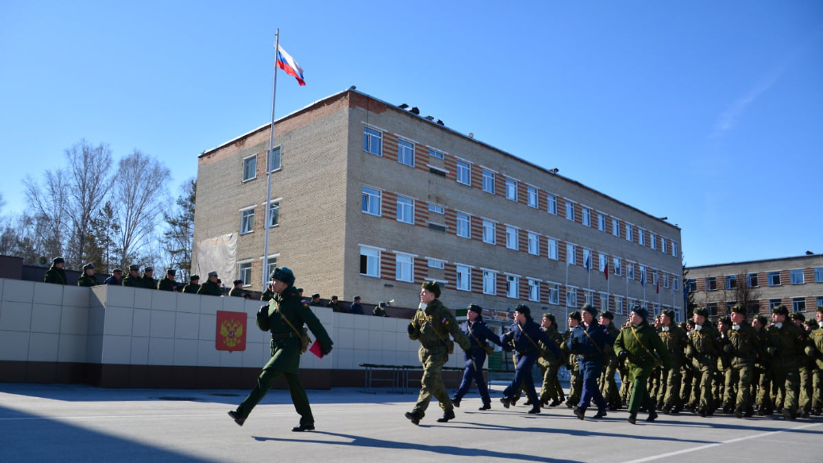 Сто тысяч, чтобы попасть в разведку - Коммерсантъ