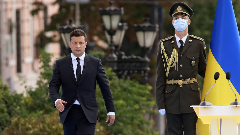 Почему президент Украины и партия власти столкнулись с падением рейтингов