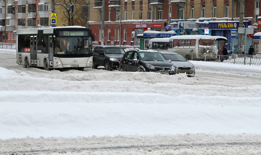 Движение транспорта в Самаре было затруднено