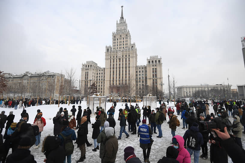 Несанкционированная акция сторонников Алексея Навального в Москве