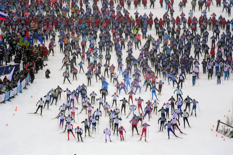 Московская область. Участники лыжной гонки «Лыжня России-2021»