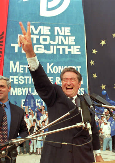 Сали Бериша, первый некоммунистический президент Албании