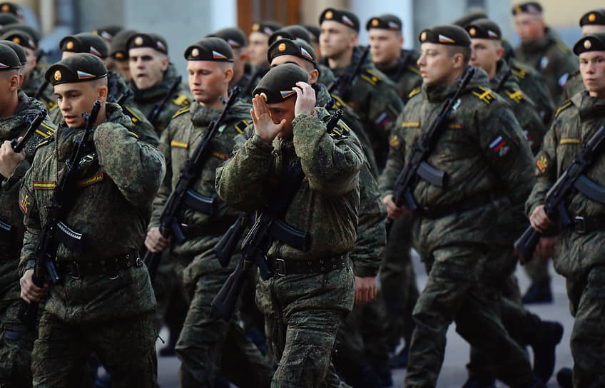 Было задействовано 37 пеших расчетов