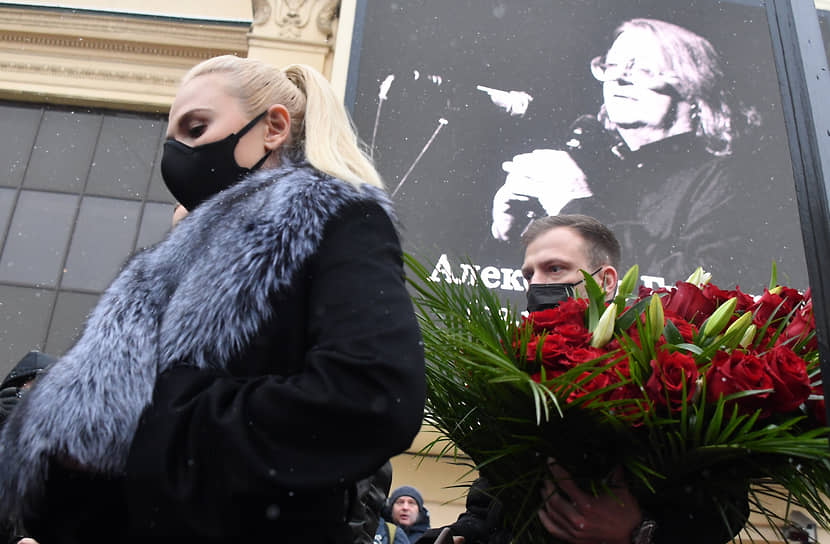 Москва. Певица Пелагея на церемонии прощания с певцом и композитором Александром Градским в театре «Градский Холл»