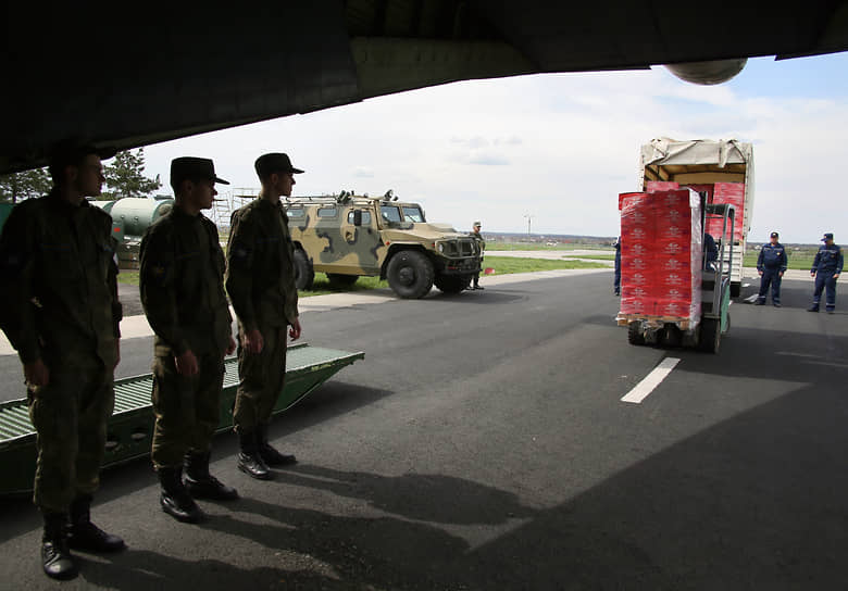 Ростов-на-Дону. Отправка куличей для военнослужащих, принимающих участие в специальной военной операции