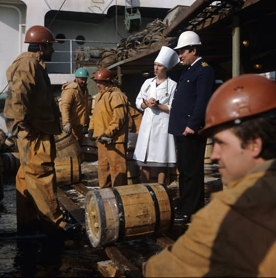 Медицинская сестра на рыболовецком судне, 1981 год