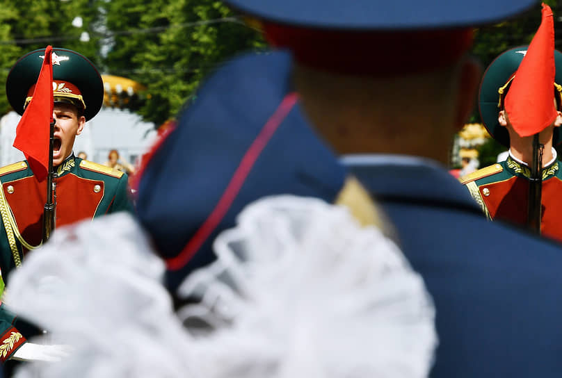 Москва. Церемония открытия фотовыставки «Следственный комитет России сегодня» в парке «Сокольники» 