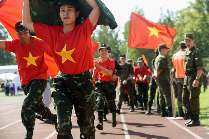 Команды военных медиков из Вьетнама на соревнованиях «Военно-медицинская эстафета»