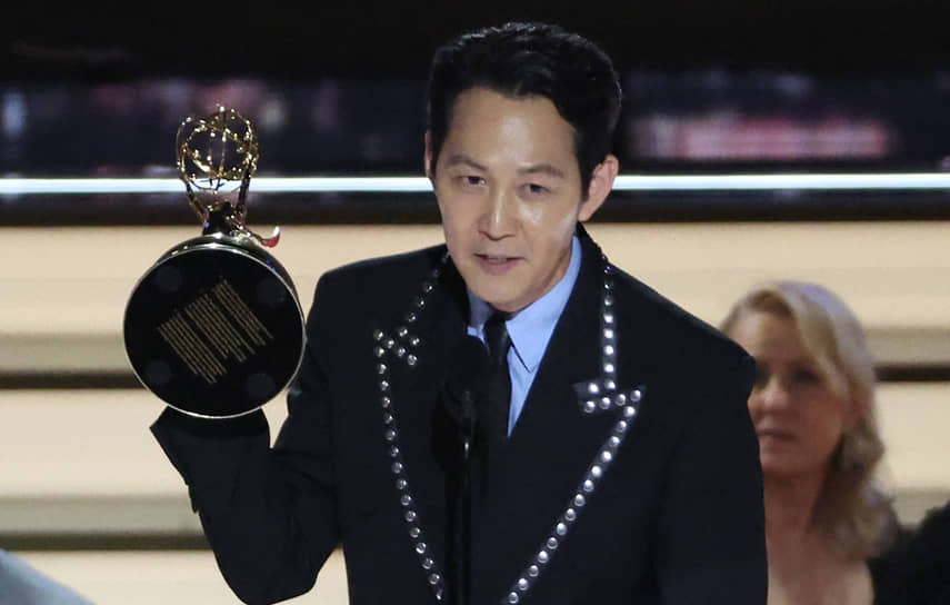 Ли Джон Джэ получил приз за лучшую мужскую роль — в сериале «Игра в кальмара»
