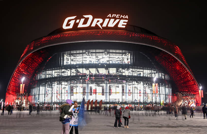 Вид на новый стадион «G-Drive Арена» в Омске