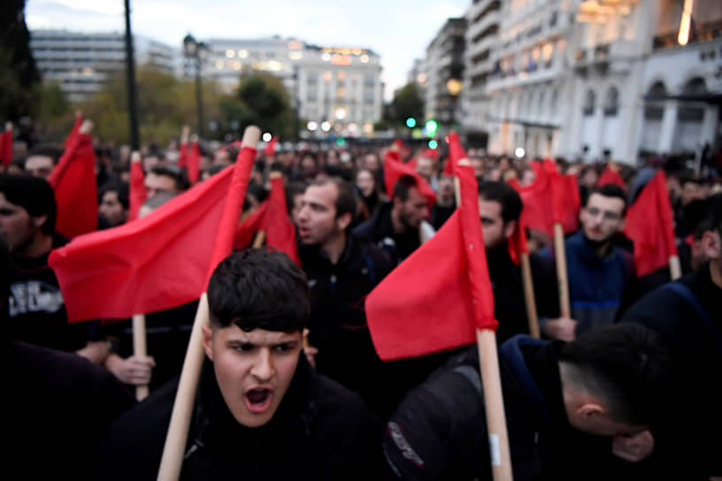 Афины. Митинг, посвященный годовщине восстания студентов Афинского политехнического университета против правящей военной хунты в 1973 году