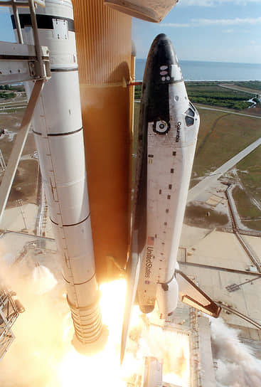 Экспедиция STS-107 (Space Transportation System, «Космическая транспортная система») стартовала из Космического центра Кеннеди во Флориде (США). Это был 28-й полет челнока «Колумбия» в рамках осуществляемой NASA госпрограммы «Спейс шаттл». Изначально пуск планировался на август 2002-го, однако по различным причинам его несколько раз откладывали  