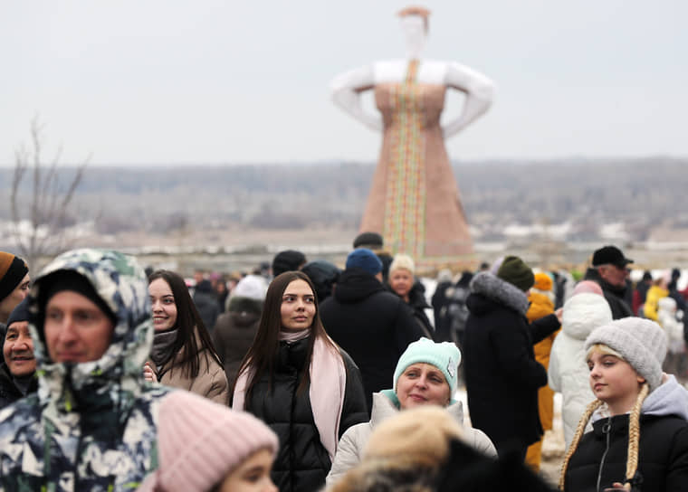 Масленичные гуляния в Волгограде