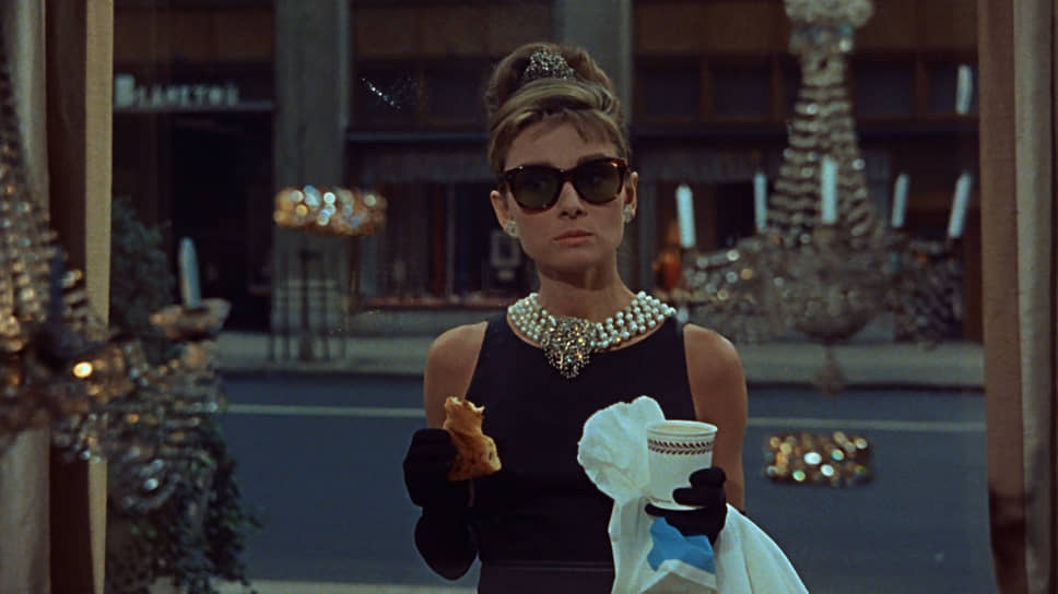 Одри Хепберн в ожерелье от Tiffany 