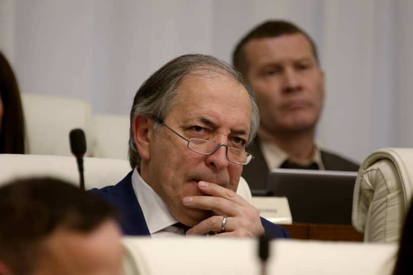 Андрей Колесников