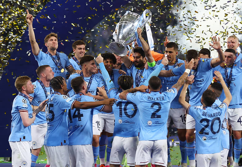 «Манчестер Сити» празднует победу в Лиге чемпионов