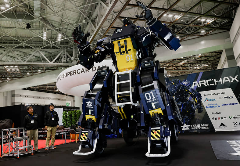 Токийский стартап Tsubame Industries представил робота-трансформера Archax высотой 4,5 метра 