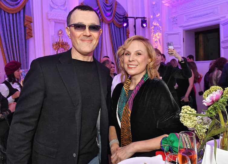 Актеры Егор Бероев и Дина Корзун на собрании первой Казачьей ассамблеи
