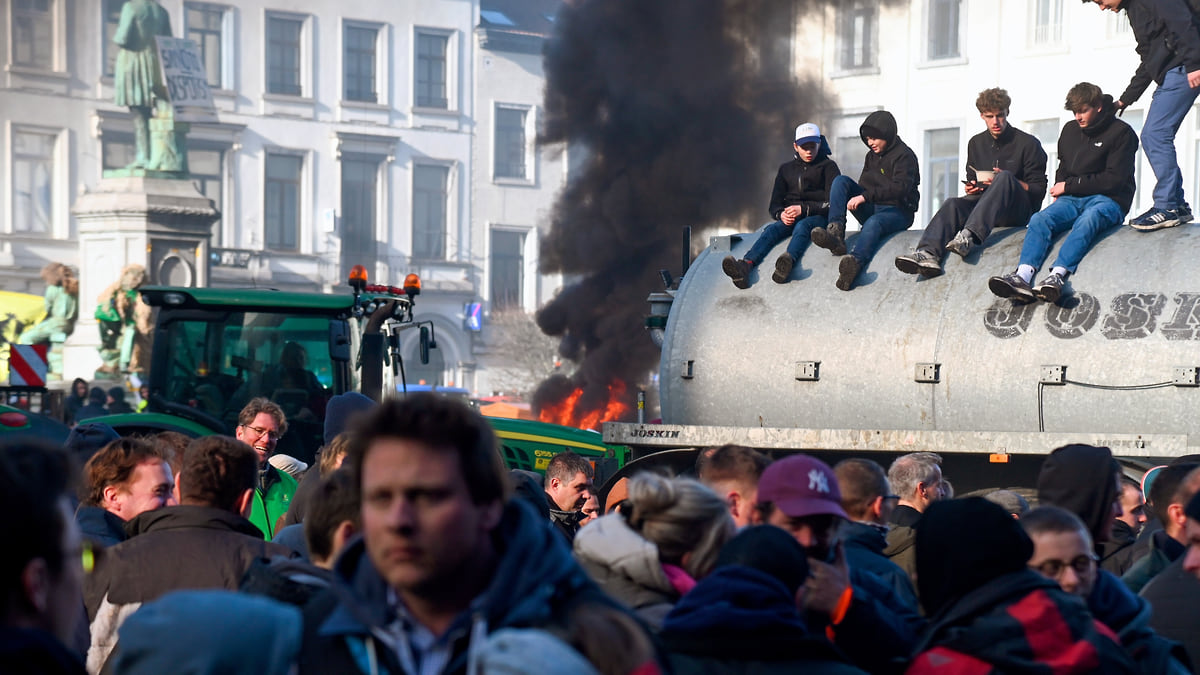 Почему Европу охватили беспрецедентные протесты фермеров