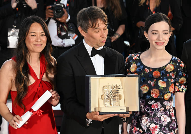 Американский режиссер Шон Бэйкер получил «Золотую пальмовую ветвь» за картину «Анора»