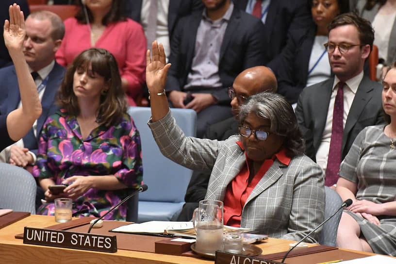 Постоянный представитель США при ООН Линда Томас-Гринфилд голосует за резолюцию о прекращении огня в Газе (10 июня 2024 года)