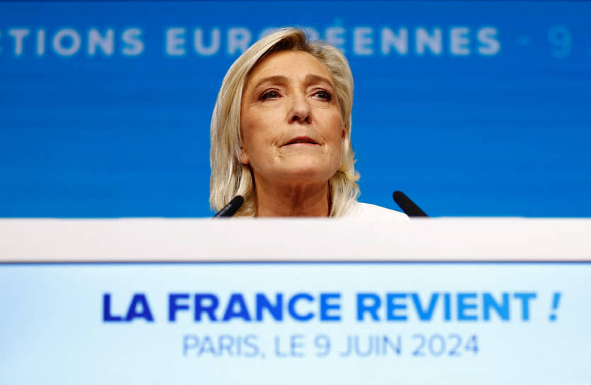 Марин Ле Пен оценила потенциал молодого Барделля: в 2017 году он вошел в ее предвыборный штаб, а спустя всего пять лет стал новым лицом французских правых