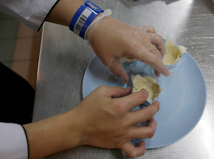 В Сингапуре штрихкоды используются для идентификации заключенных&lt;br>На фото: кулинарный конкурс в тюрьме Чанги