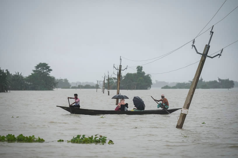 Силдуби, Индия. Последствия наводнения