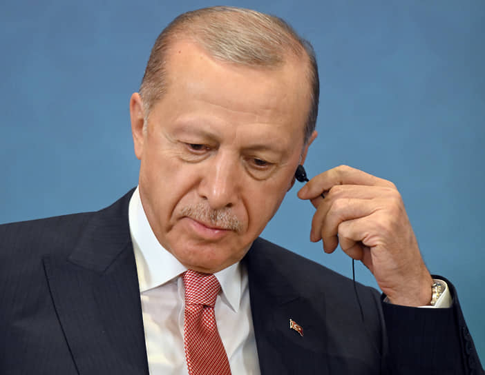 Во время встречи с Владимиром Путиным Реджеп Тайип Эрдоган заявил, что ждет российского лидера с визитом в Турцию в ближайшее время
