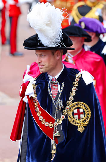 Принц Уильям, награжденный орденом Подвязки