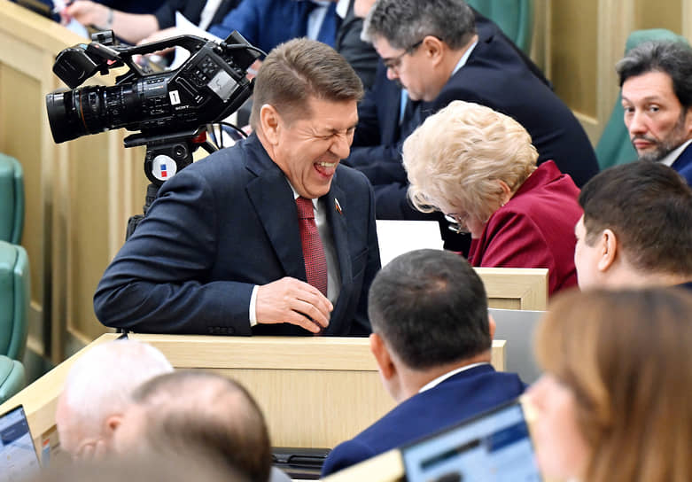 Москва. Заключительное заседание весенней сессии Совета федераций