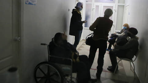 Искусственный интеллект посягнул на врачебную тайну // Минздрав подтвердил готовность внедрить автоматическое согласие пациента на передачу обезличен