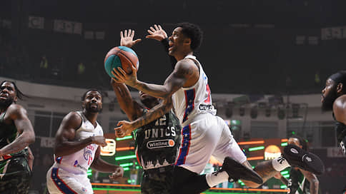 ЦСКА повторил в Казани // Армейцы в гостях обыграли УНИКС