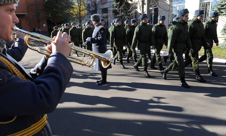 На сборный пункт с оркестром, 2013 год