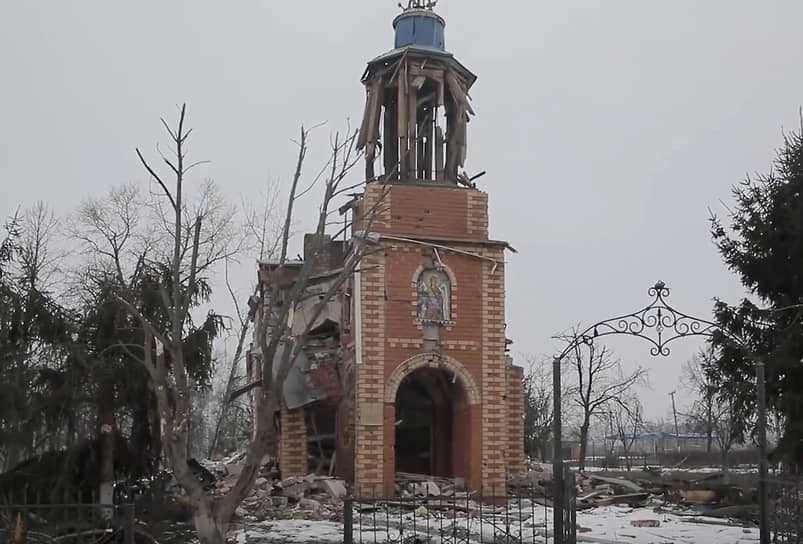 4 марта военнослужащие ВСУ сожгли православную церковь в селе Погребки Курской области