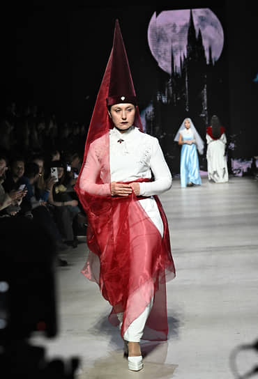 Показ коллекции MAISON SUZANNA BARS